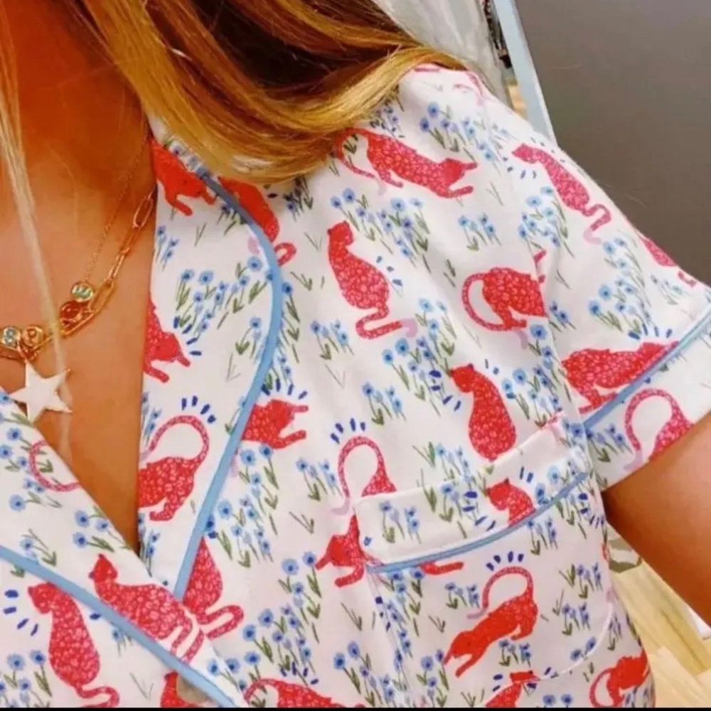 Meet your Posher, Julia